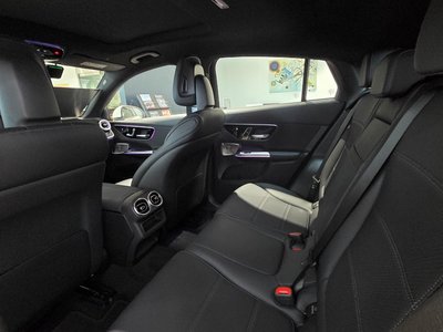 2025 Mercedes-BENZ GLC — миниатюра 12