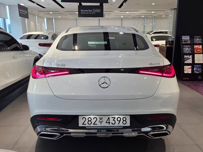 صورة 6 لـ 2025 Mercedes-BENZ GLC