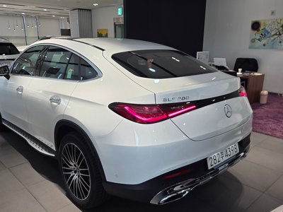 صورة 7 لـ 2025 Mercedes-BENZ GLC