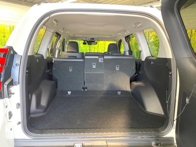 TOYOTA LAND CRUISER PRADO - 10