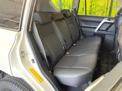 TOYOTA LAND CRUISER PRADO - 9