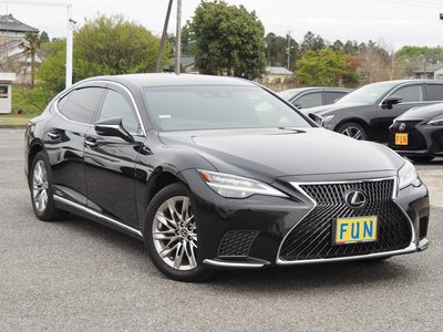 LEXUS LS - 3
