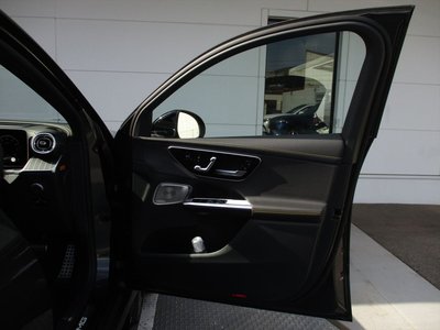 2025 Mercedes-BENZ GLC AMG 缩略图 18