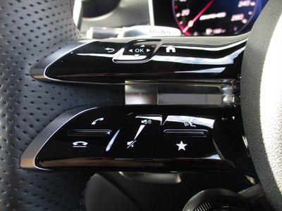 2025 Mercedes-BENZ GLC AMG 缩略图 28