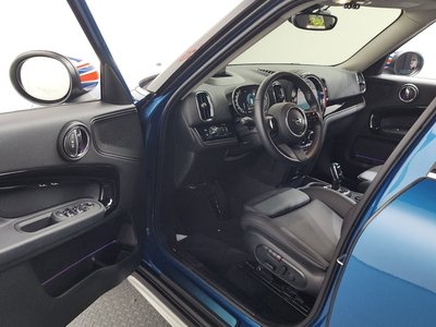 MINI COUNTRYMAN - 10