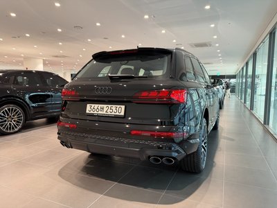 AUDI SQ7 - 3