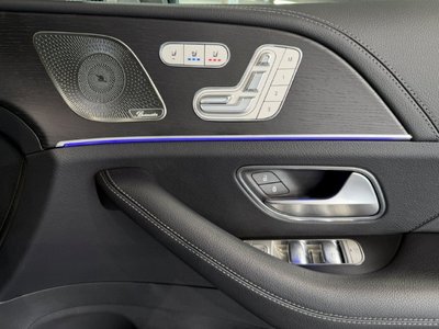 2024 Mercedes-BENZ GLS — миниатюра 11