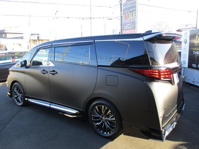 TOYOTA ALPHARD - 4