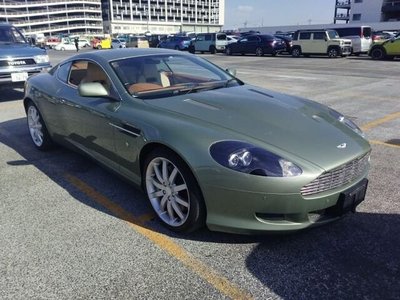 ASTON MARTIN DB9 - 1