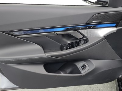 2025 BMW 5 SERIES — миниатюра 14