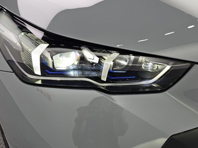 صورة 9 لـ 2025 BMW 5 SERIES