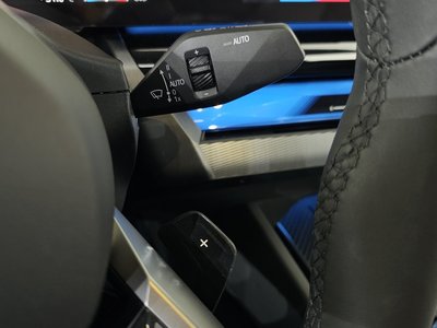2025 BMW 5 SERIES — миниатюра 29
