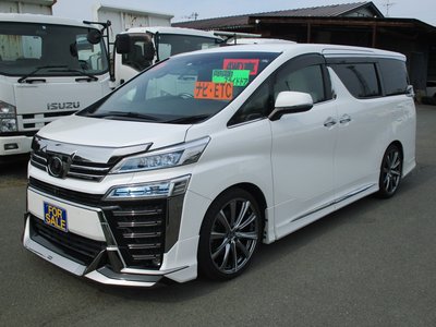 TOYOTA VELLFIRE