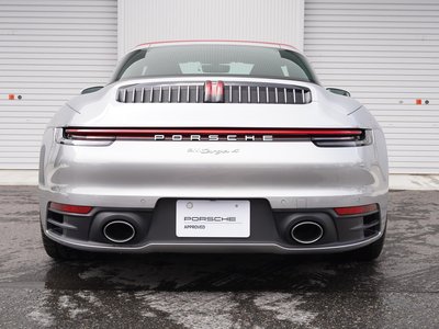PORSCHE 911 TARGA - 10