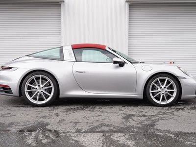 PORSCHE 911 TARGA - 2