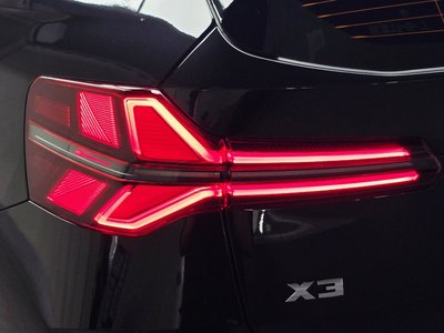 2025 BMW X3 照片 10