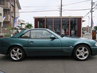 MERCEDES-BENZ SL - 4