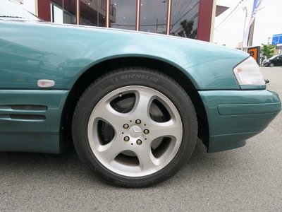 MERCEDES-BENZ SL - 10