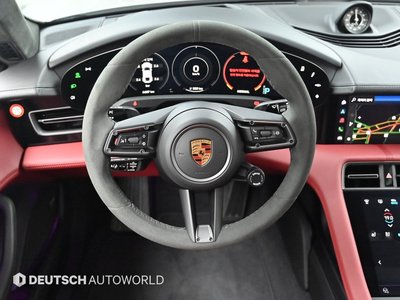 صورة مصغرة 13 لـ 2022 Porsche TAYCAN