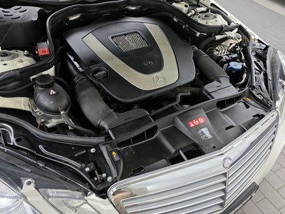 MERCEDES-BENZ E-CLASS - 7