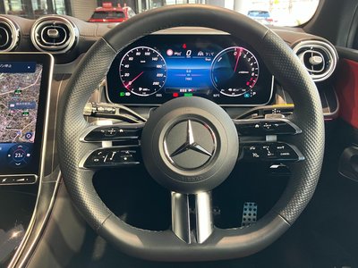 MERCEDES-BENZ GLC - 10