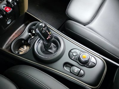 MINI COOPER D COUNTRYMAN - 9