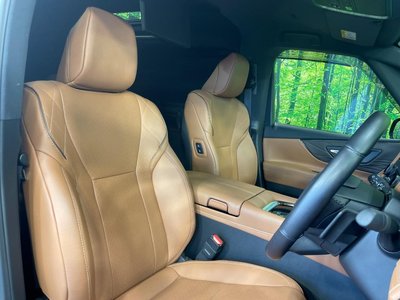 صورة 8 لـ 2024 Toyota VELLFIRE