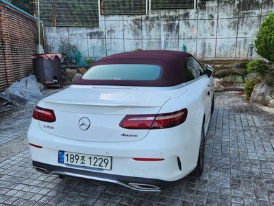 MERCEDES-BENZ E-CLASS - 4