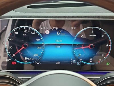 2021 Mercedes-BENZ GLS photo 4