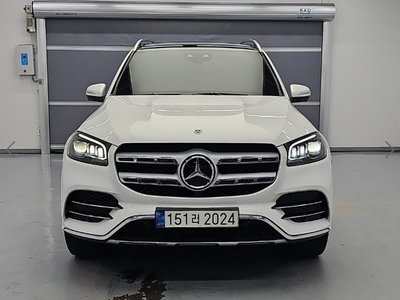2021 Mercedes-BENZ GLS photo 2