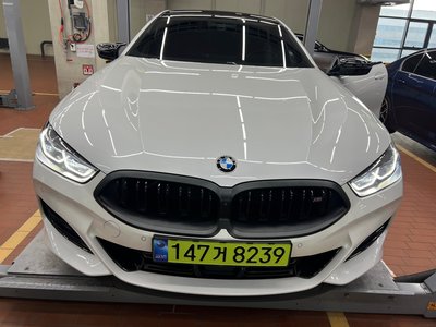 BMW 8 SERIES - 1