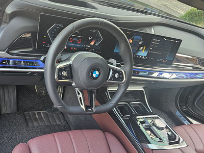 2025 BMW 7 SERIES 缩略图 11