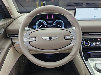2023 Genesis GV80 — миниатюра 13