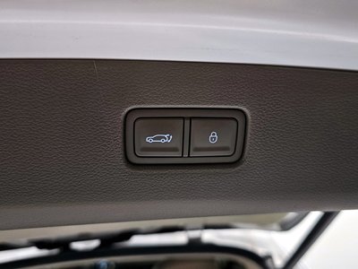 2023 Genesis GV80 — миниатюра 20