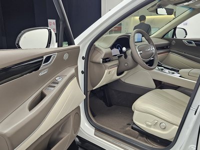 2023 Genesis GV80 — миниатюра 11