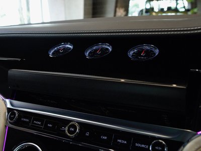 BENTLEY CONTINENTAL - 4