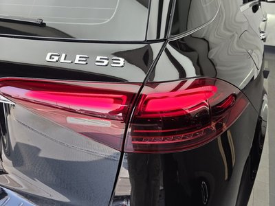 MERCEDES-BENZ GLE - 10