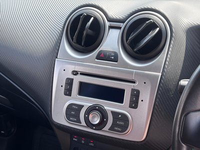 2012 ALFA Romeo MITO thumbnail 29