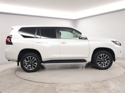 TOYOTA LAND CRUISER PRADO - 2