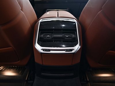 2025 BMW 7 SERIES — миниатюра 17