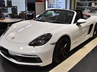2022 Porsche 718 photo 5