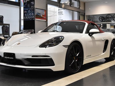 2022 Porsche 718 photo 1
