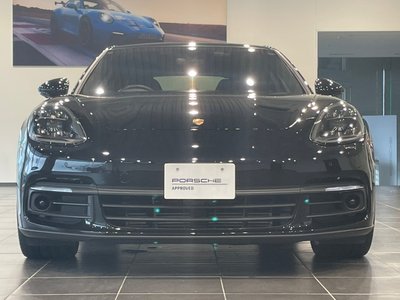 PORSCHE PANAMERA - 3