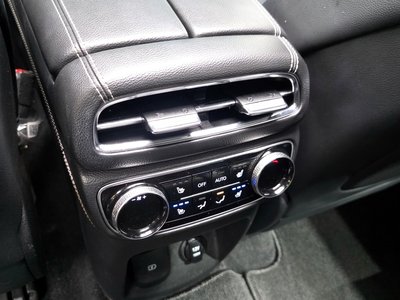 2021 Genesis GV80 thumbnail 19
