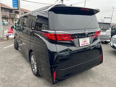 TOYOTA ALPHARD - 9
