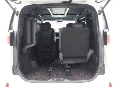 صورة مصغرة 22 لـ 2023 Toyota ALPHARD