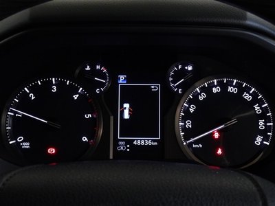 TOYOTA LAND CRUISER - 10