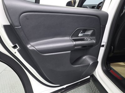 صورة مصغرة 15 لـ 2021 Mercedes-BENZ GLB