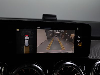 صورة مصغرة 21 لـ 2021 Mercedes-BENZ GLB