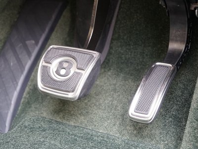 2022 Bentley BENTAYGA — миниатюра 45